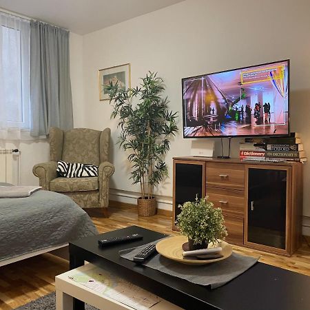 Apartament Axis Mundi Belgrad Zewnętrze zdjęcie
